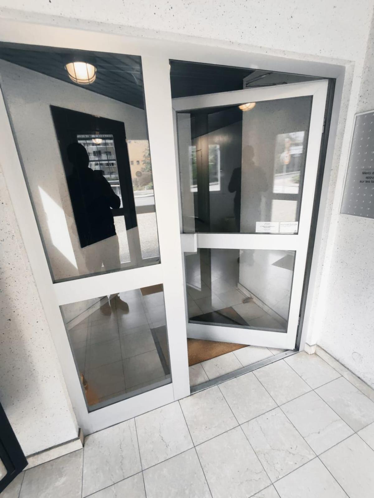 Ferienwohnung Douillet-Kanamappart-Euroairport Saint-Louis  Exterior foto